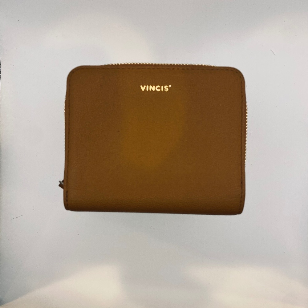Vincis’ Women’s Compact Vegan Leather Bifold Wallet in Tan/Camel Color